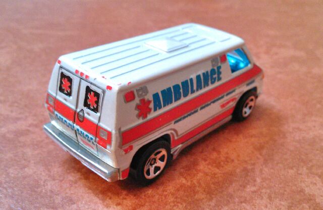 File:Hot wheels 70 van ambulance rear.jpg