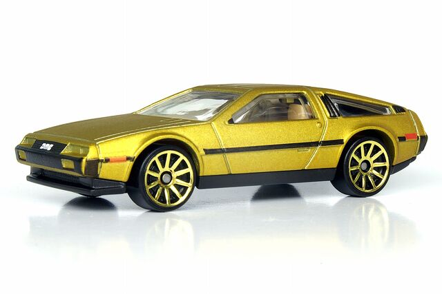 File:'81 DeLorean DMC-12 - 4663df.jpg