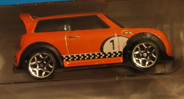 File:Mini challenge orange.jpg