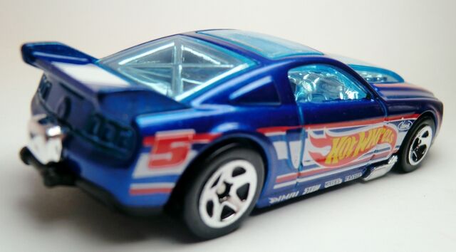 File:'13 Ford Mustang GT-2013 106.jpg