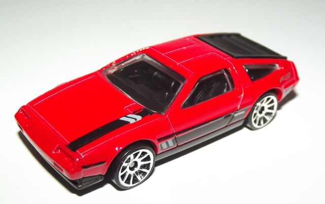 File:2014-033 '81 DeLorean DMC-12 (SPEED TEAM) close.jpg
