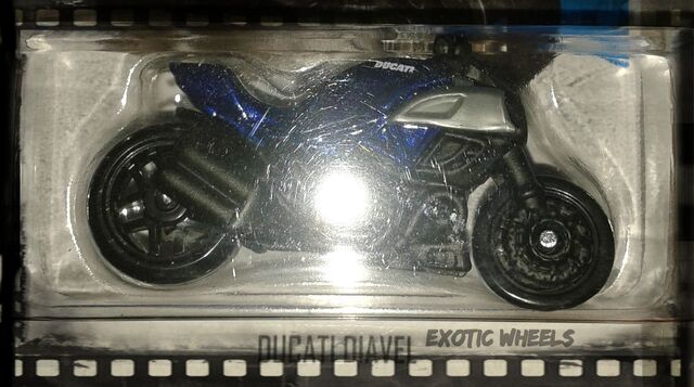 File:Ducati diavel bike (1).jpg