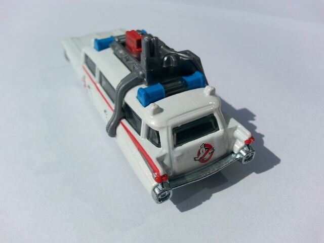 File:Ghostbusters Ecto-1 rear.jpg