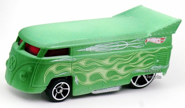 File:Volkswagen Drag Bus-2014 Color Shifters (Cold).jpg