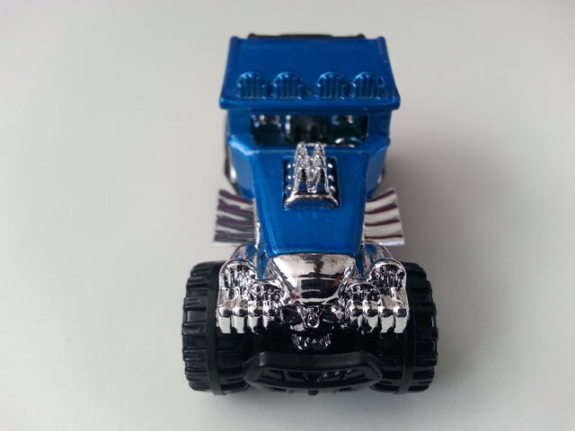 File:Baja Bone Shaker front.jpg