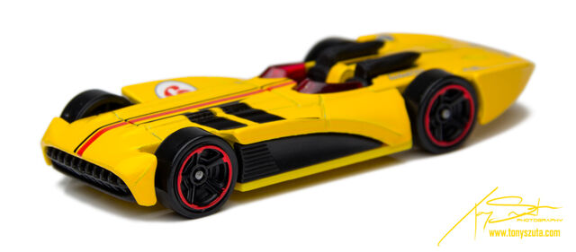 File:Hot-wheels-chevroletor-yellow-2013-hw-racing.jpg