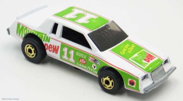 File:NASCAR Stocker-10070.jpg