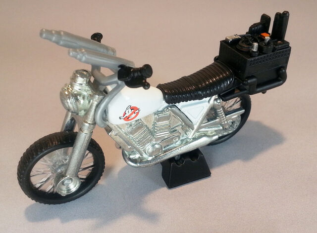 File:Ecto2-DRW73.jpg