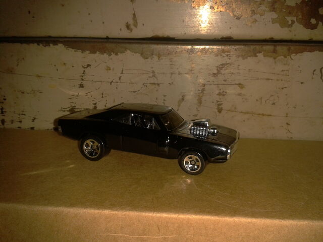 File:Dominic TorettoBlackCharger05.jpg