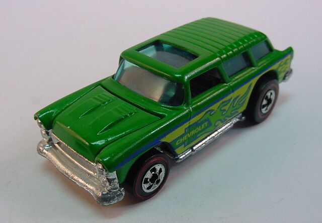 File:Alive'55open hood1974green.jpg