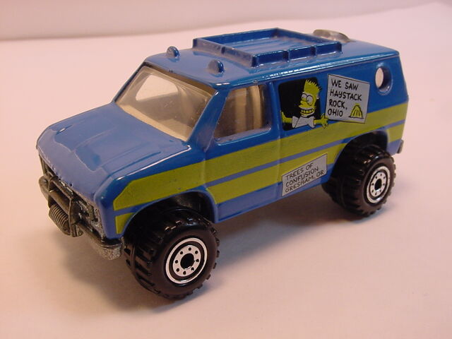 File:1990 the simpsons family camper thick stripe CT.jpg