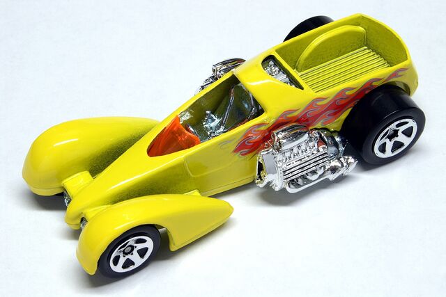 File:Header Screamin' Hauler - 7041cf.jpg