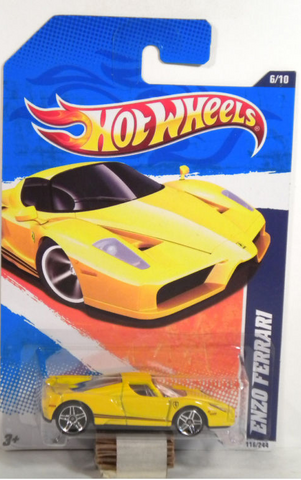 File:2011 Yello Enzo Ferrari 116 244.png