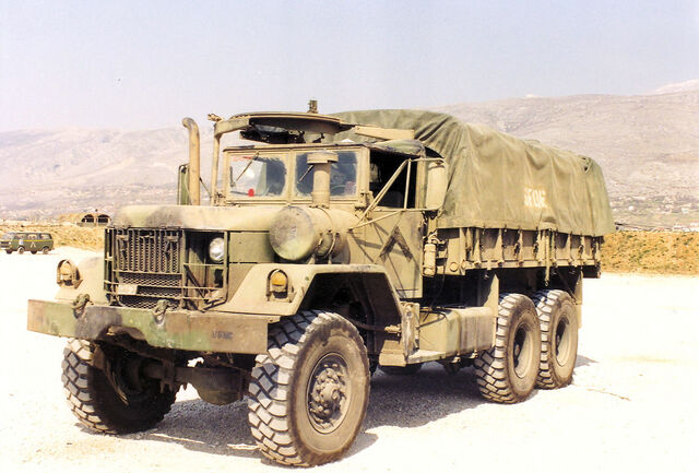 File:M813.jpg