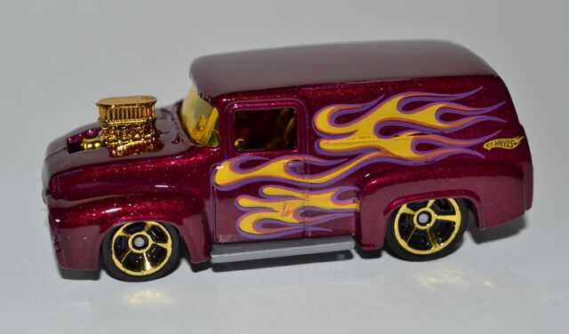 File:2011 '56 Ford F100 Plum 004 50.jpg