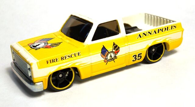 File:Fire 83 silveado sleepercivic.jpg