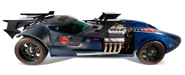 File:Batman-v-Superman-Hot-Wheels-Tribute-3.jpg