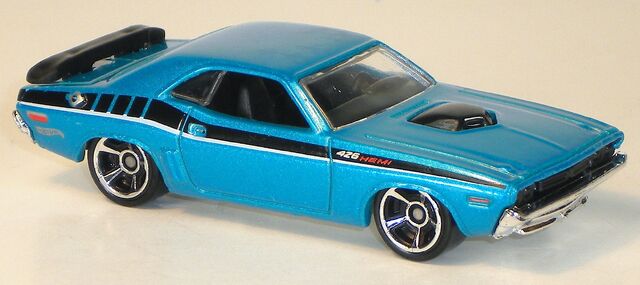File:2012-71DodgeChallenger-Teal.jpg