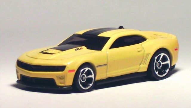 File:2012 Yellow Kroger Camaro.jpg