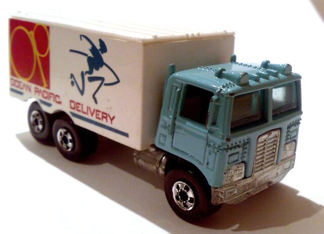 File:Hiway Hauler (1980).jpg