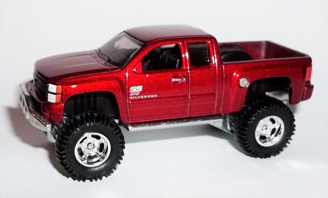 File:HW-2015-Heritage Series RR -12-Chevy Silverado.jpg