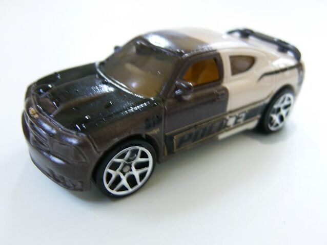 File:HW CS Dodge Charger SRT8 Police 919.jpg