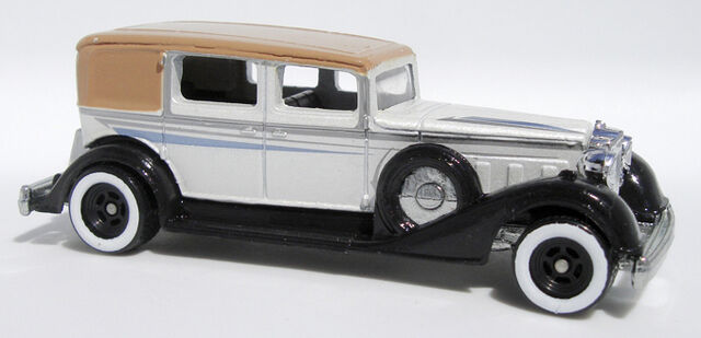 File:Packard - LG21Set.jpg