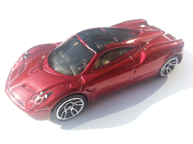 File:Pagani Huayra thumbnail.jpg