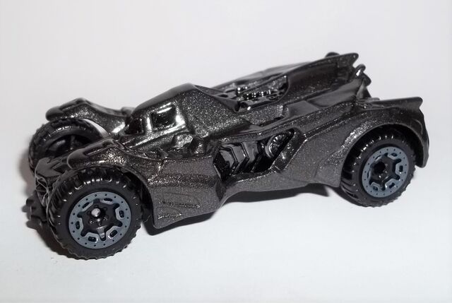 File:HW-2016-229-Batman Arkham Knight Batmobile-Batman.jpg
