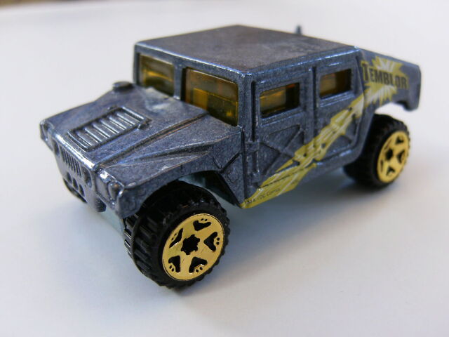 File:Hummer Batman Temblor.jpg