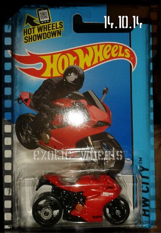File:2014 hw cars (4).jpg