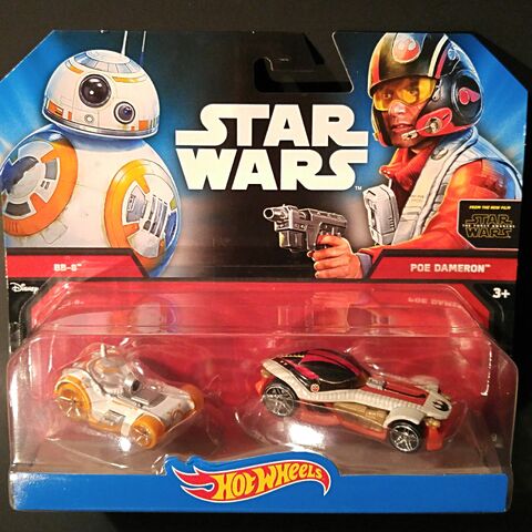 File:BB8 and Poe.jpg