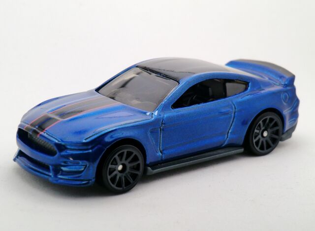 File:Ford Shelby GT350R-2016 087.jpg