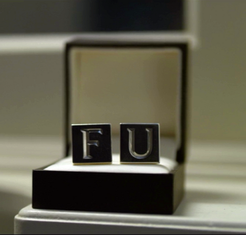File:Cufflinks-01.png