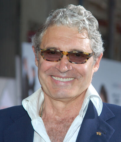 File:MichaelNouriJune09.jpg