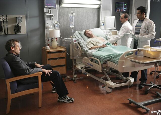 File:5x15-Unfaithful-Promo-Pics-house-md-3778865-1822-1300.jpg