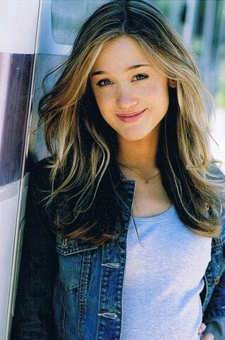 Datei:Katie-walder-357409.jpg