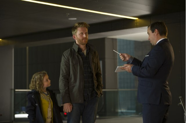 File:1x01-3.png