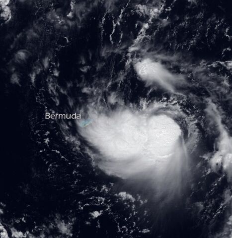 File:Tropical Storm Gert Aug 15 2011 1615z.jpg