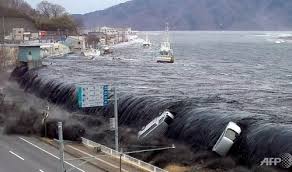 File:Tsunami (2).jpg