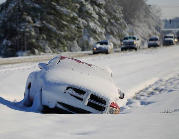 File:Snow Car Crash.jpg