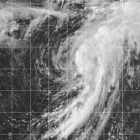File:TD 17W 18 aug 2000 0351Z.jpg