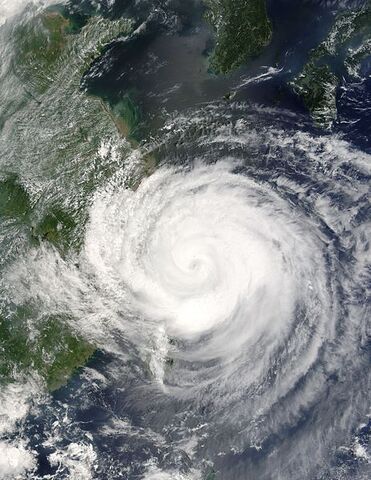File:Typhoon Rananim 12 aug 2004 0240Z.jpg