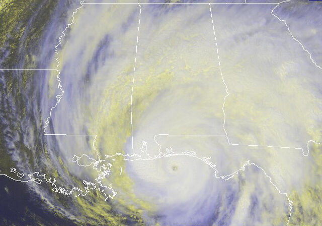 File:Hurricane Dennis 7-10-2005 1745 UTC.jpg