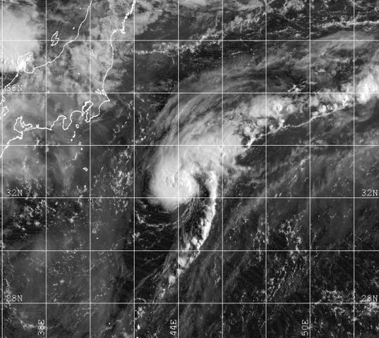 File:TD 14W 08 aug 2000 2131Z.jpg