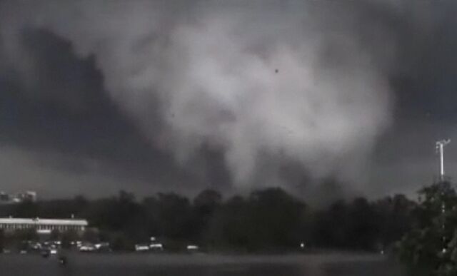 File:Tuscaloosa Tornado.jpg