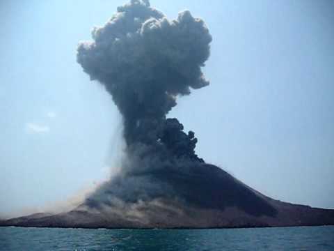 File:Volcano (37).jpg