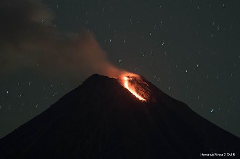 File:Colima31oct16.jpg