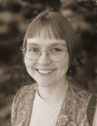 File:G MelinaBister.jpg