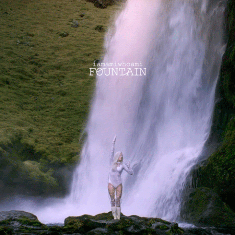 File:iamamiwhoami; fountain.gif